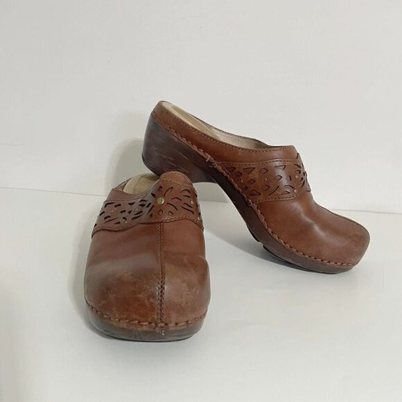 Dansko Size 38 8 Clog Slip On Comfort Shoe Platform - Picture 1 of 6